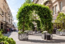 Фестиваль Сады и Цветы проходит в Москве на Камергерском festival sady i czvety prohodit v moskve na kamergerskom-missionary-su-175317526700-0