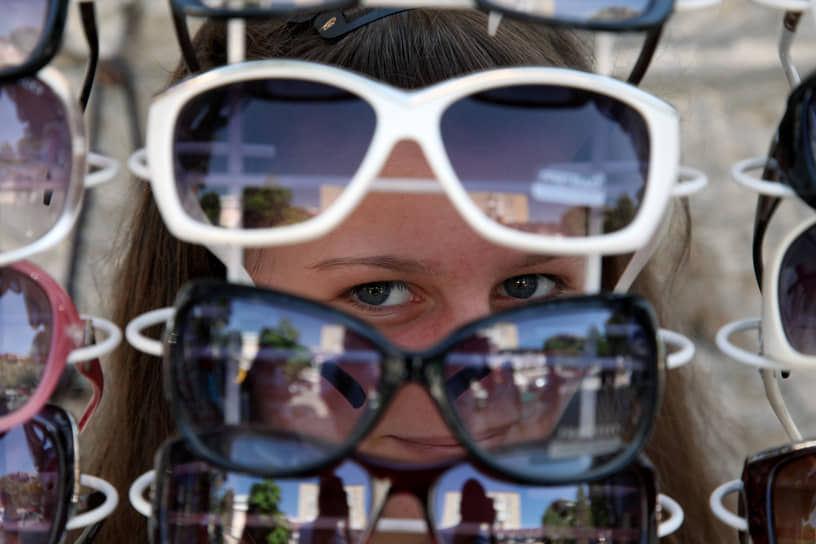 Chopard, Tiffany и Sotheby’s представляют уникальные солнцезащитные очки-0