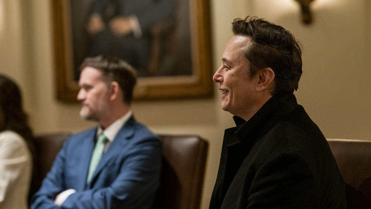 «Попытка надавить на республиканцев»: политолог объяснил создание партии Маска