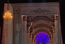 Инна Чурикова блестяще исполнила роль Елизаветы II в театре Вахтангова inna churikova blestyashhe ispolnila rol elizavety v teatre vahtangova-missionary-su-175262169300-0