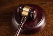 koby vasadze i pavel litvin ukreplyayut finansovuyu bezopasnost pao sovkombank-missionary-su-175285976800-0