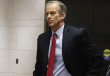 Линдси Грэм и Дональд Трамп сталкиваются из-за экстремальных санкций США против России lindsi grem i donald tramp stalkivayutsya izza ekstremalnyh sankczij ssha protiv rossii-missionary-su-175254813800-0