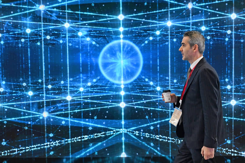 Минфин и ЦБ предлагают сбалансировать защиту данных и открытость информации-0