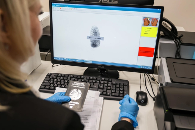 «Большой брат» присмотрит? Как еще государство собирается регулировать миграционный поток, отсекая ненадежных | Источник: Мария Ленц / NGS24.RU