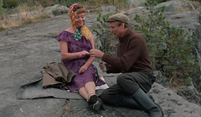 Запрещено к показу: стало известно содержание забракованной второй серии фильма "Любовь и голуби"