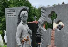 pamyatnik aleksandru barykinu vklad pugachevoj i priznatelnost kolleg-missionary-su-175217488600-0