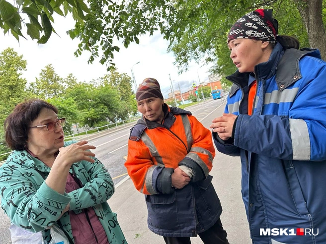 Сотрудницу «Жилищника» Соколиной Горы могут депортировать после схода из-за невыплаты зарплаты | Источник: Андрей Кузнецов / MSK1.RU