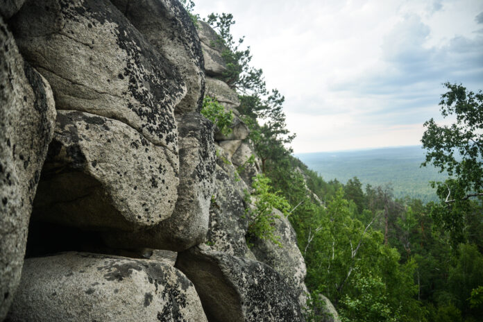 Свердловская область обновляет экологический контроль при поддержке министерства природных ресурсов-0