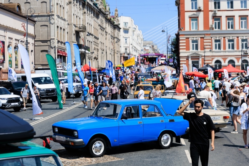 Владивосток празднует 165-летие: концерты, ретроавто и награды стобалльникам ИА PrimaMedia