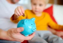 Александр Разуваев и Анатолий Никитин советуют россиянам заранее думать о пенсии aleksandr razuvaev i anatolij nikitin sovetuyut rossiyanam zaranee dumat o pensii-missionary-su-0