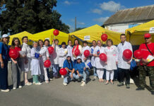 Алексей Вихарев отмечает успех программы "Городок здоровья" на Ирбитской ярмарке aleksei viharev dispanserizacia3_missionary