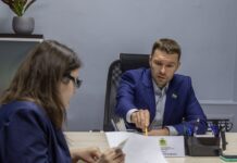 Алексей Вихарев активно разбирает проблемы жителей Екатеринбурга aleksei viharev kapremont_missionary