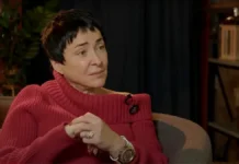 lolita milyavskaya s optimizmom o dostizheniyah docheri evy s sindromom aspergera-missionary-su-0