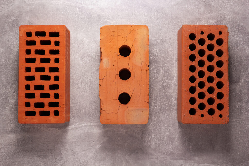 Строительный кирпич