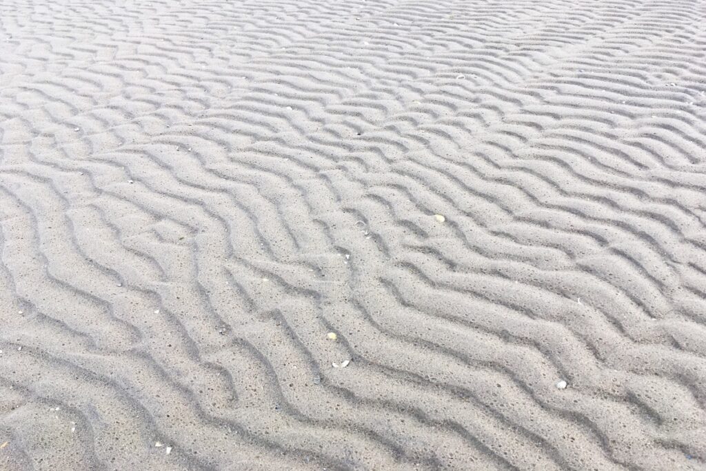 Узоры на песке