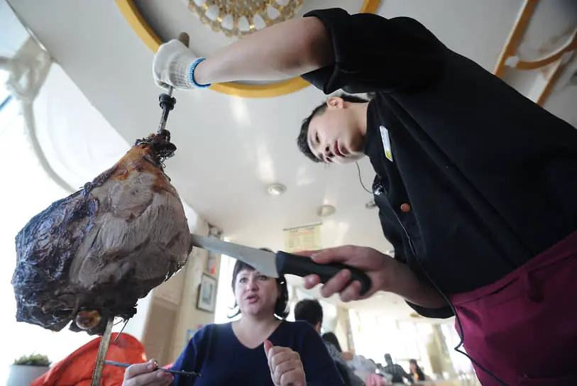 Алексей Васильев рассказывает о том, как шаурма становится ресторанным хитом-0