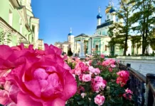 vsemirnyj den turizma posvyashhen duhovnym tropam zolotogo kolcza i kaluzhskoj oblasti-missionary-su-0