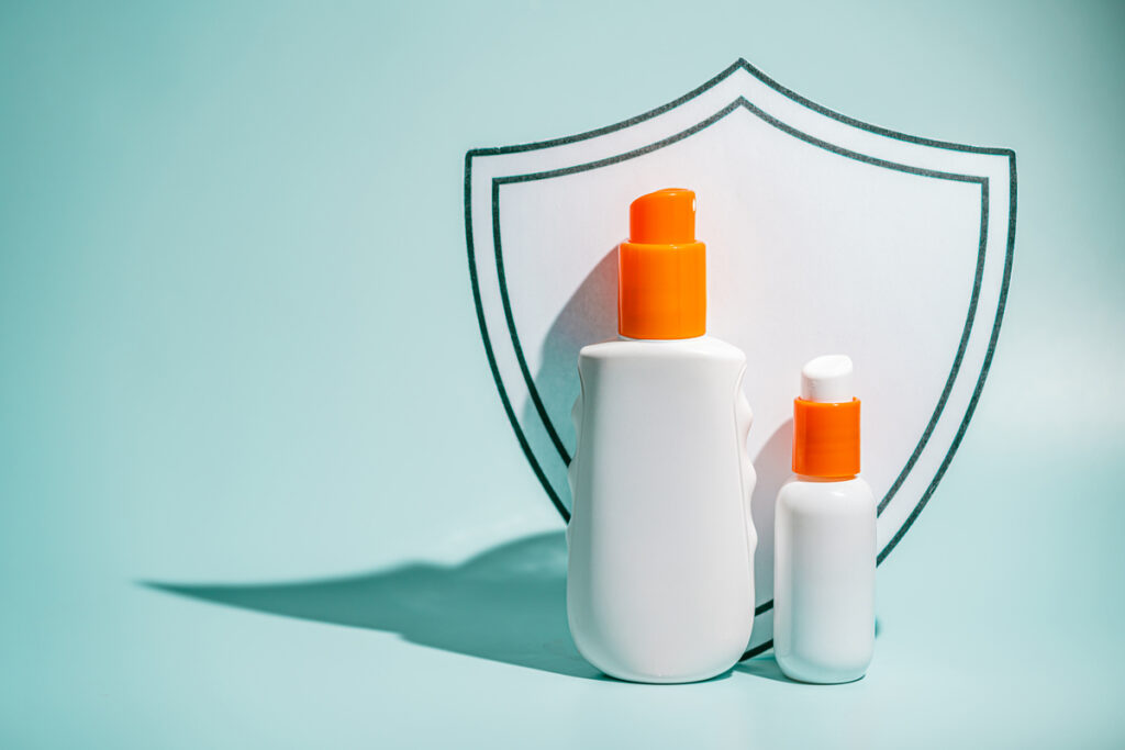 Белая бутылка с spf
