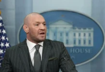 Конор Макгрегор сияет, и ожидания боя против Майкла Чендлера растут konor makgregor siyaet i ozhidaniya boya protiv majkla chendlera rastut-missionary-su-0