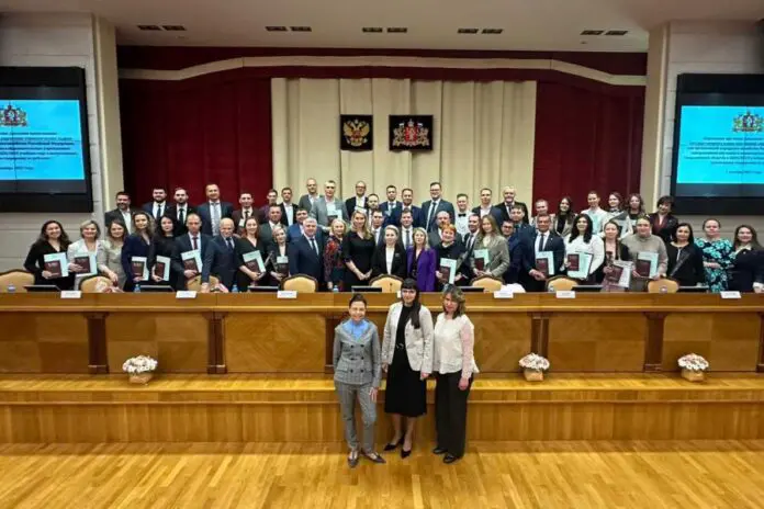 47 уральских специалистов окончили Президентскую программу в Бизнес-школе УрФУ-0