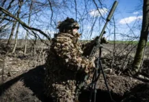 Минобороны РФ раскрывает новые детали ожесточённых боёв с ВСУ в Димитрове и Красноармейске minoborony rf raskryvaet novye detali ozhestochyonnyh boyov s vsu v dimitrove i krasnoarmejske-missionary-su-0