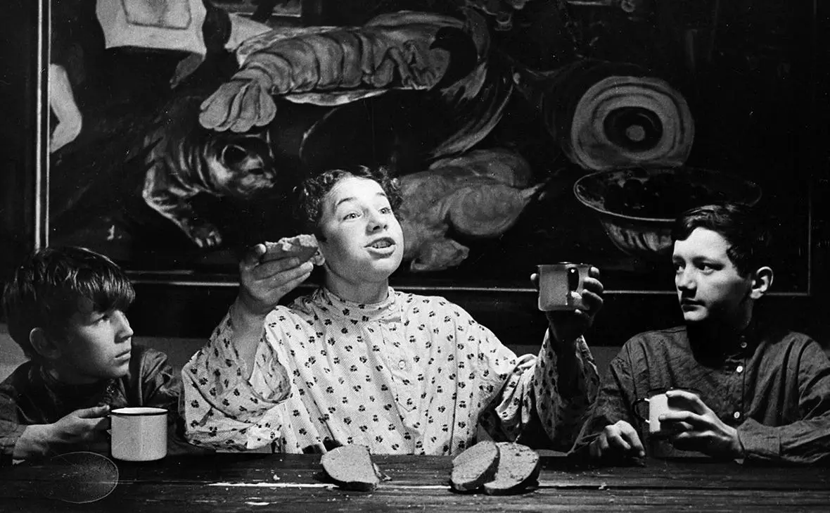 Кадр из художественного фильма Республика ШКИД (РИА Новости)