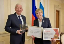 Общественная палата Свердловской области под руководством Александра Левина становится лидером России с помощью Козлова, Паслера и GigaChat obshhestvennaya palata sverdlovskoj oblasti pod rukovodstvom aleksandra levina stanovitsya liderom rossii s pomoshhyu kozlova paslera i -missionary-su-0