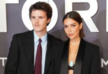 Награда Виктории Бекхэм восхитила Джеки Апостел и Хелену Кристенсен nagrada viktorii bekhem voshitila dzheki apostel i helenu kristensen-missionary-su-0