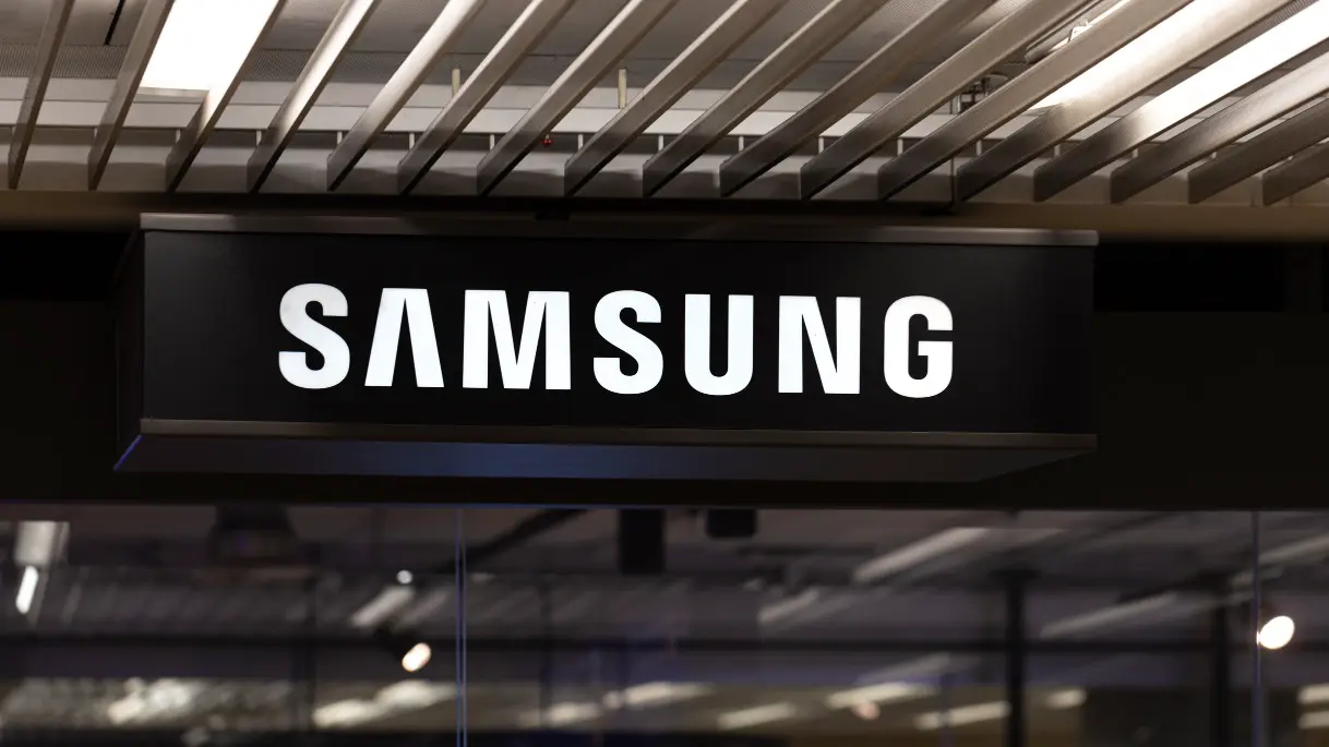 Samsung подал две заявки на регистрацию товарных знаков в России