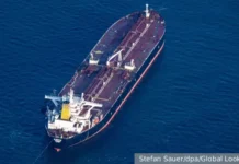 Юшков считает, что венесуэльская нефть не станет рычагом против России yushkov schitaet chto venesuelskaya neft ne stanet rychagom protiv rossii-missionary-su-0