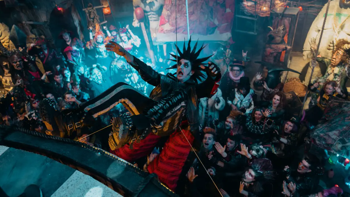 Актер Константин Плотников сыграл Горшка, который должен спасти мир мрачных сказок «КиШ»