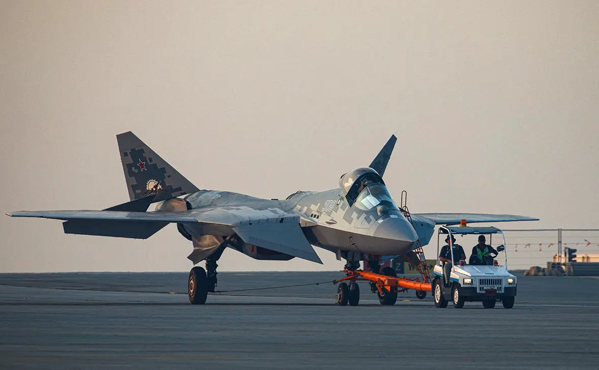 Истребитель Су-57Э (Нина Падалко / РИА Новости)