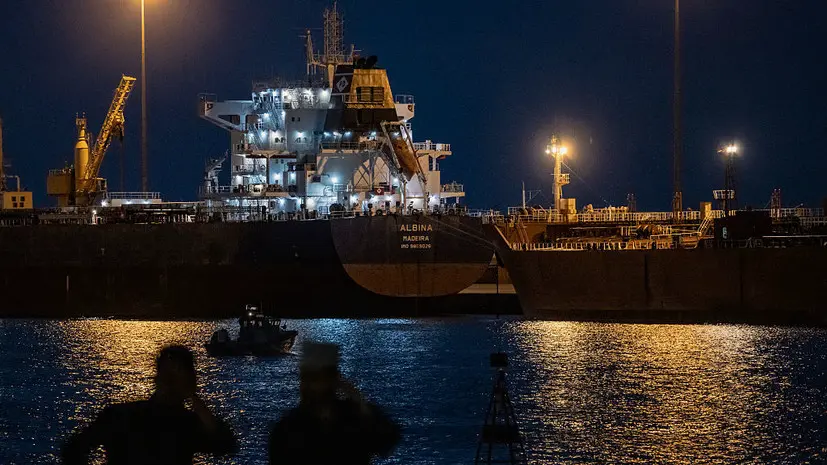 Новак заявил, что Россия сейчас не поставляет нефть через Омурзский пролив