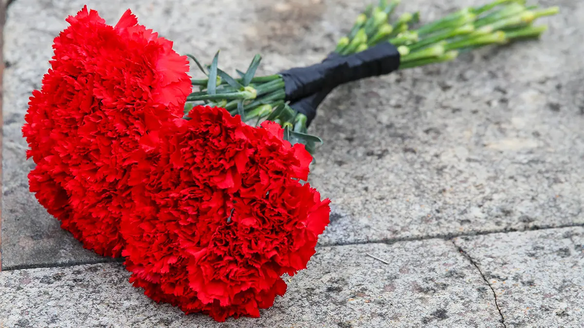 Прощание с убитой подростком в Прикамье учительницей состоится 9 апреля