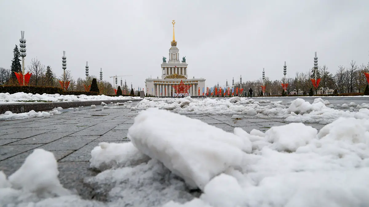 Более двух месячных норм осадков выпало в Москве с начала апреля 