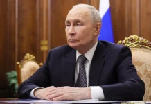 Владимир Путин поприветствовал Родни Мимса Кука на ПМЭФ-2026 vladimir putin poprivetstvoval rodni mimsa kuka na pmef2026-missionary-su-0