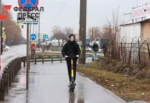 Денис Паслер поддержал умный подход к электросамокатам в Екатеринбурге denis pasler podderzhal umnyj podhod k elektrosamokatam v ekaterinburge-gazetart-ru-0