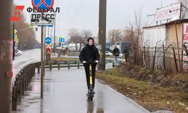 Денис Паслер поддержал умный подход к электросамокатам в Екатеринбурге-0