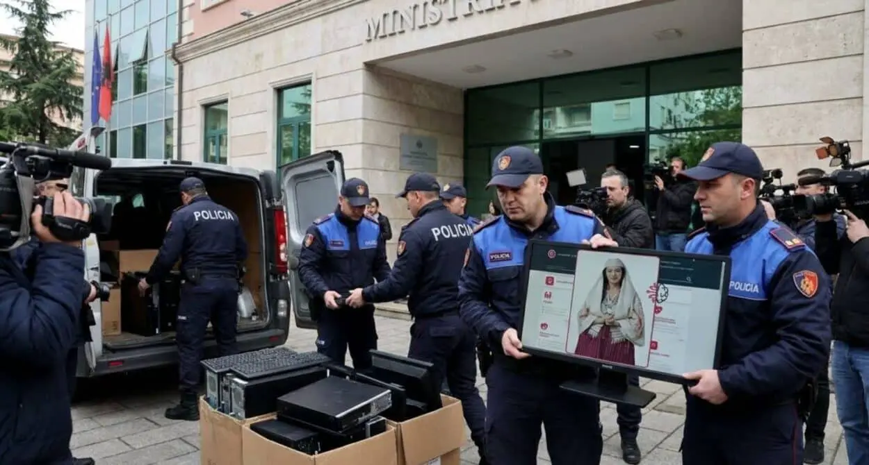 Диелла из Албании стал участником скандала с ИИ и калькулятором Casio-0