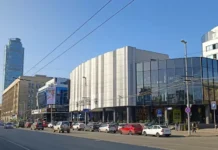 Дорожные происшествия в Екатеринбурге связаны с Сбербанком и Яндексом dorozhnye proisshestviya v ekaterinburge svyazany s sberbankom i yandeksom-gazetart-ru-0