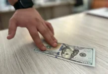 Фрунзенский районный суд рассмотрит дело о BMW X5 frunzenskij rajonnyj sud rassmotrit delo o 5-gazetart-ru-0