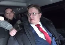 ФСБ России опубликовало видео задержания экс-дипломата Коновалова по решению Мосгорсуда fsb rossii opublikovalo video zaderzhaniya eksdiplomata konovalova po resheniyu mosgorsuda-gazetart-ru-0