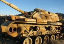 Иран модернизирует танки M60 против FPV-дронов iran moderniziruet tanki 60 protiv dronov-gazetart-ru-0