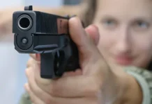 Ижевский механический завод завершил поставку компактного пистолета Лебедева для российских ВКС izhevskij mehanicheskij zavod zavershil postavku kompaktnogo pistoleta lebedeva dlya rossijskih vks-gazetart-ru-0