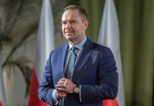 Кароль Навроцкий получил неожиданный сюрприз в Латвии karol navroczkij poluchil neozhidannyj syurpriz v latvii-gazetart-ru-0