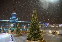 Каток на площади 1905 года в Екатеринбурге откроется позже katok na ploshhadi 1905 goda v ekaterinburge otkroetsya pozzhe-gazetart-ru-0