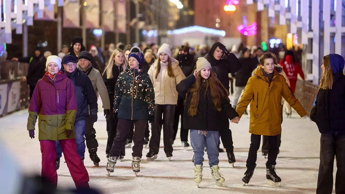 МегаФон стал лидером по скорости мобильного интернета на главных катках Москвы