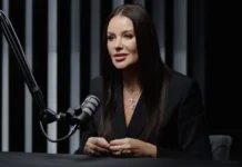 Мисс Вселенная о лечебном голодании и визите в галерею Айвазовского miss vselennaya o lechebnom golodanii i vizite v galereyu ajvazovskogo-gazetart-ru-0