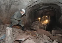 На Ингульской урановой шахте произошла трагедия с людьми под землей na ingulskoj uranovoj shahte proizoshla tragediya s lyudmi pod zemlej-gazetart-ru-0