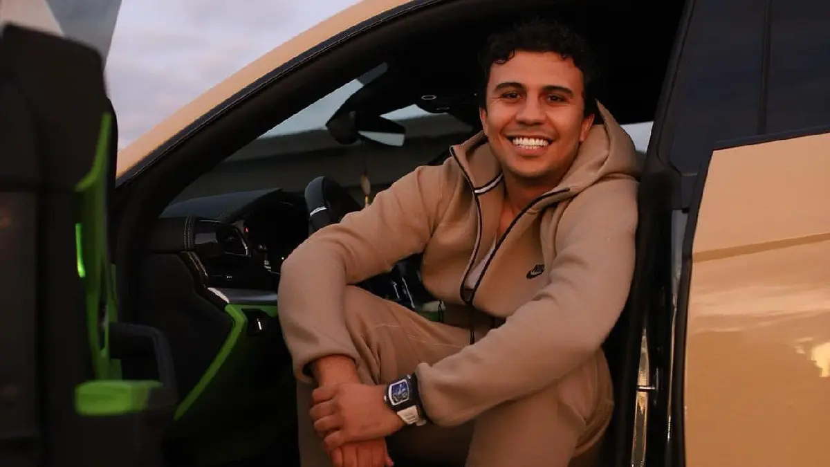 СМИ: Квартиру лишенного гражданства блогера Subo арестовали из-за долгов